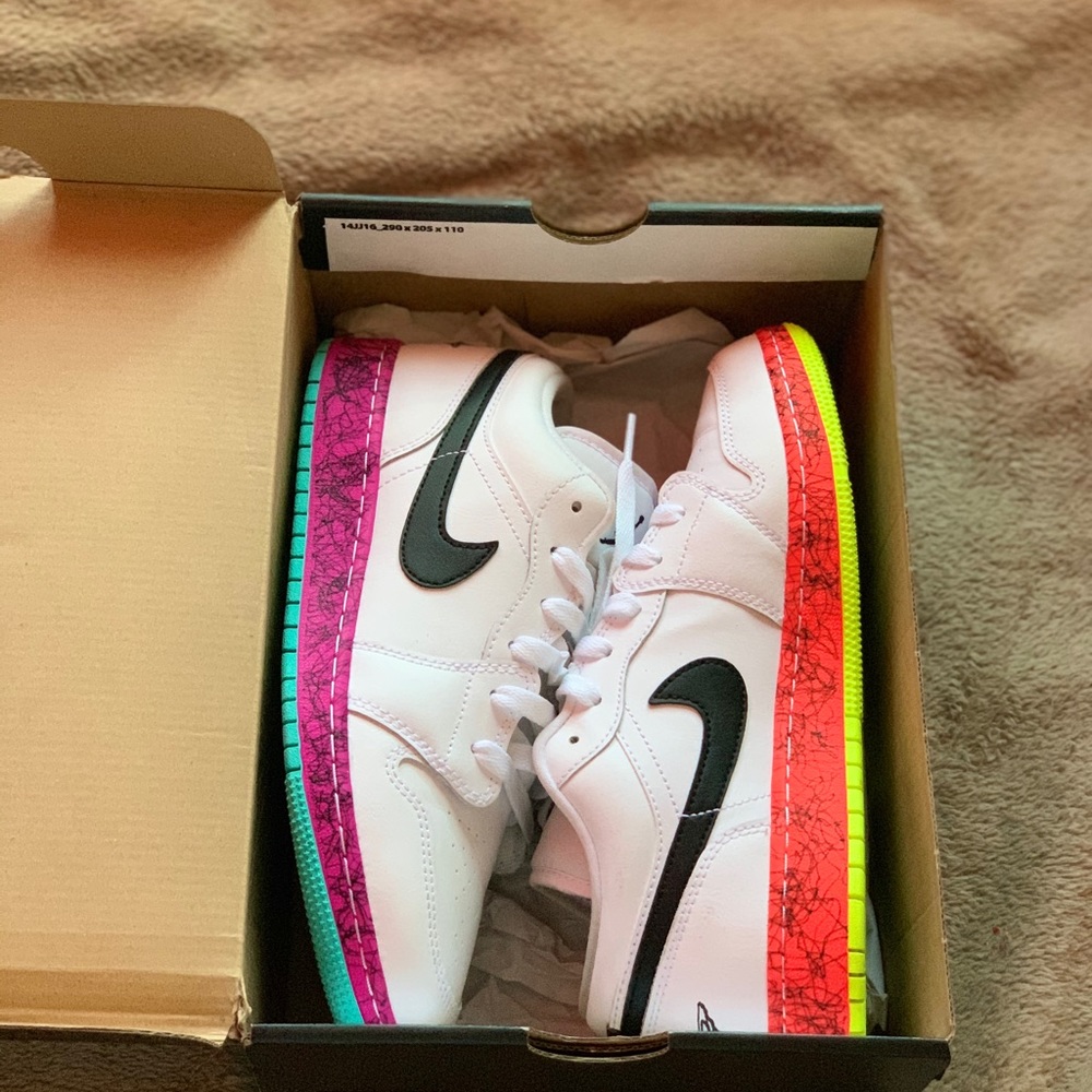 Jordan 1 Low Multi-Color Midsoles White (GS)
